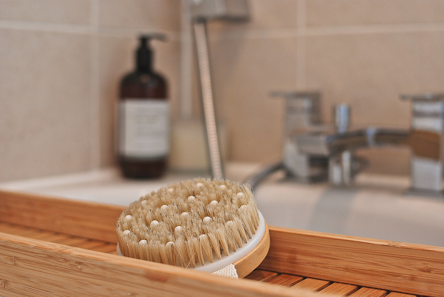 Massaging and Exfoliating Body Brush