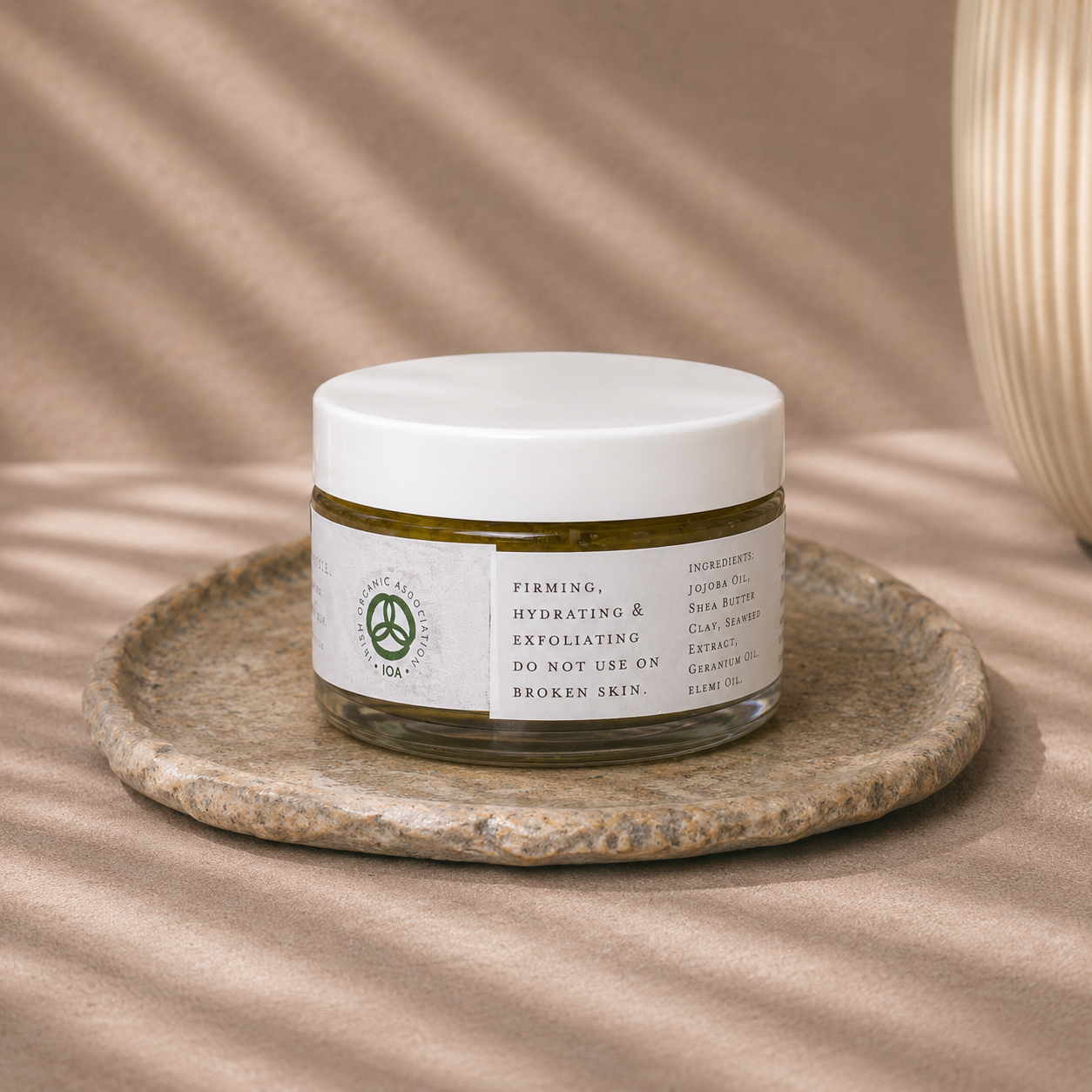 Invigorate | Jojoba &amp; Seaweed Extract Body Scrub