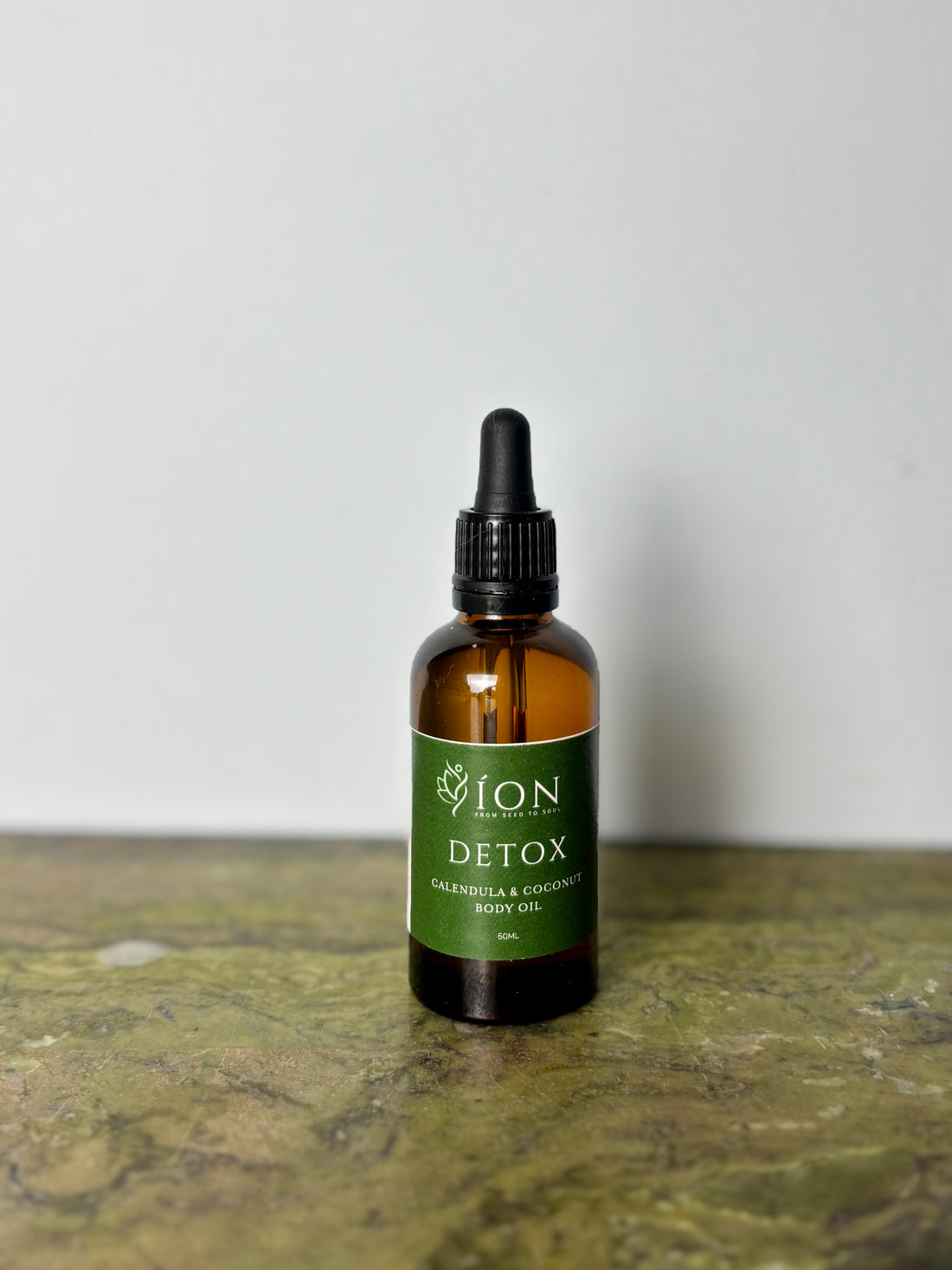 Calendula &amp; Coconut Oil Detox